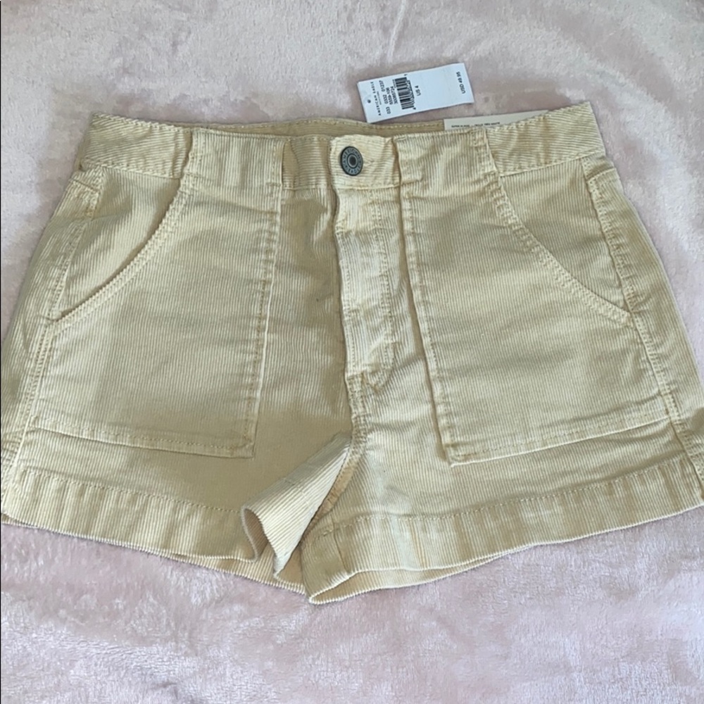 American Eagle corduroy short